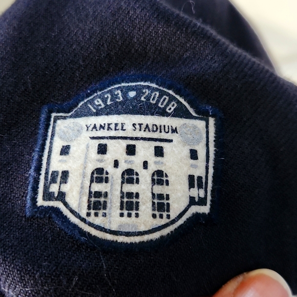 "Official" New York Yankees Stadium, "Twins Enterprise" baseball cap. Adult, adj - Picture 2 of 8